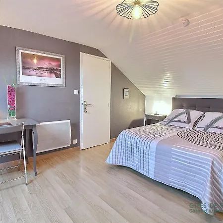 La Vieux Bed & Breakfast Tregomeur